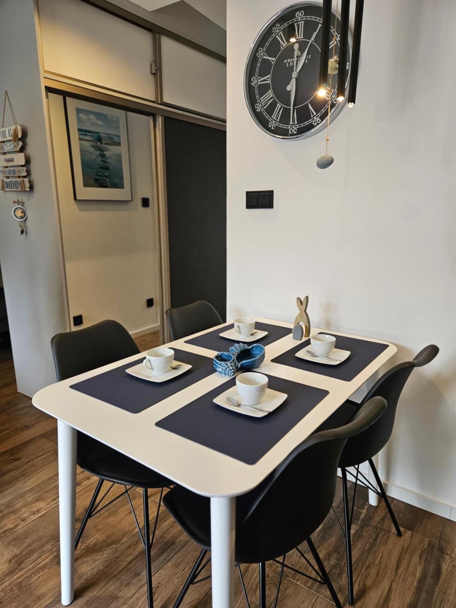 Apartament Grunwaldzka 105 Z Tarasem 5O M Do Plazy 波别罗沃 外观 照片