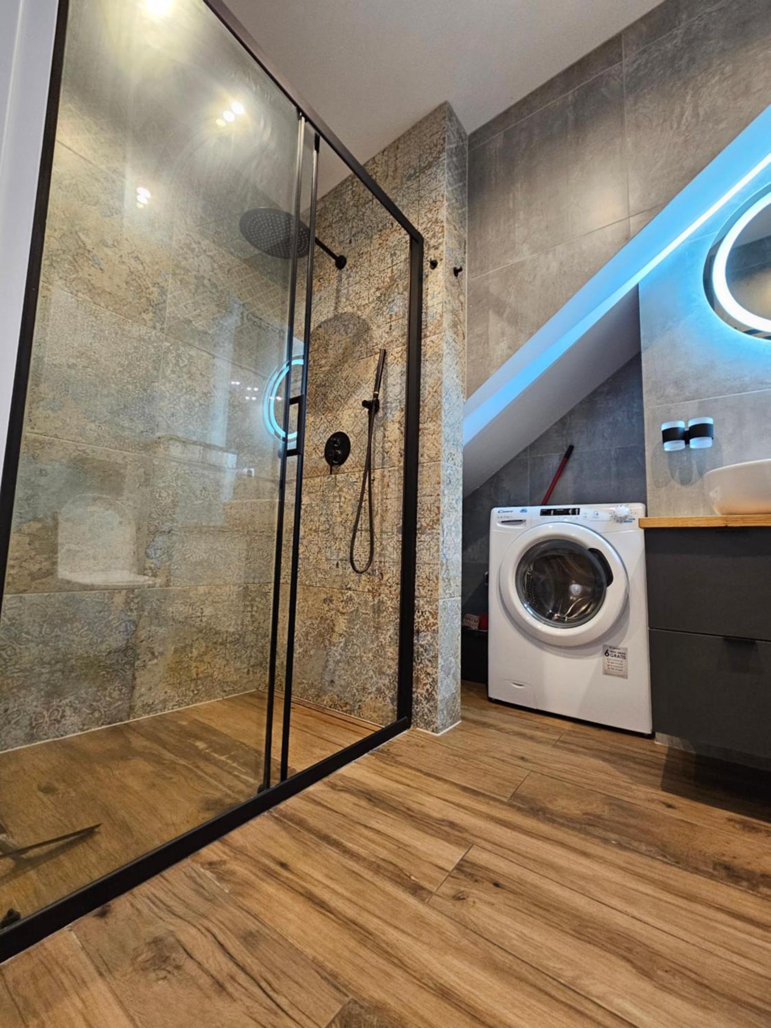 Apartament Grunwaldzka 105 Z Tarasem 5O M Do Plazy 波别罗沃 外观 照片